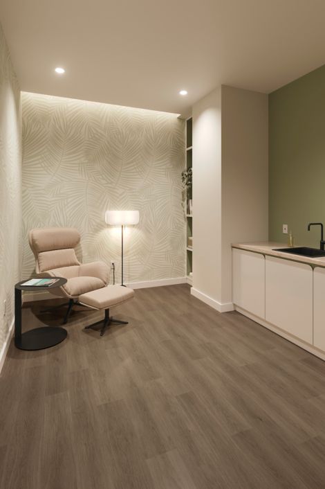 nora by Interface noravant rubber flooring in workplace focus room Bildnummer 20