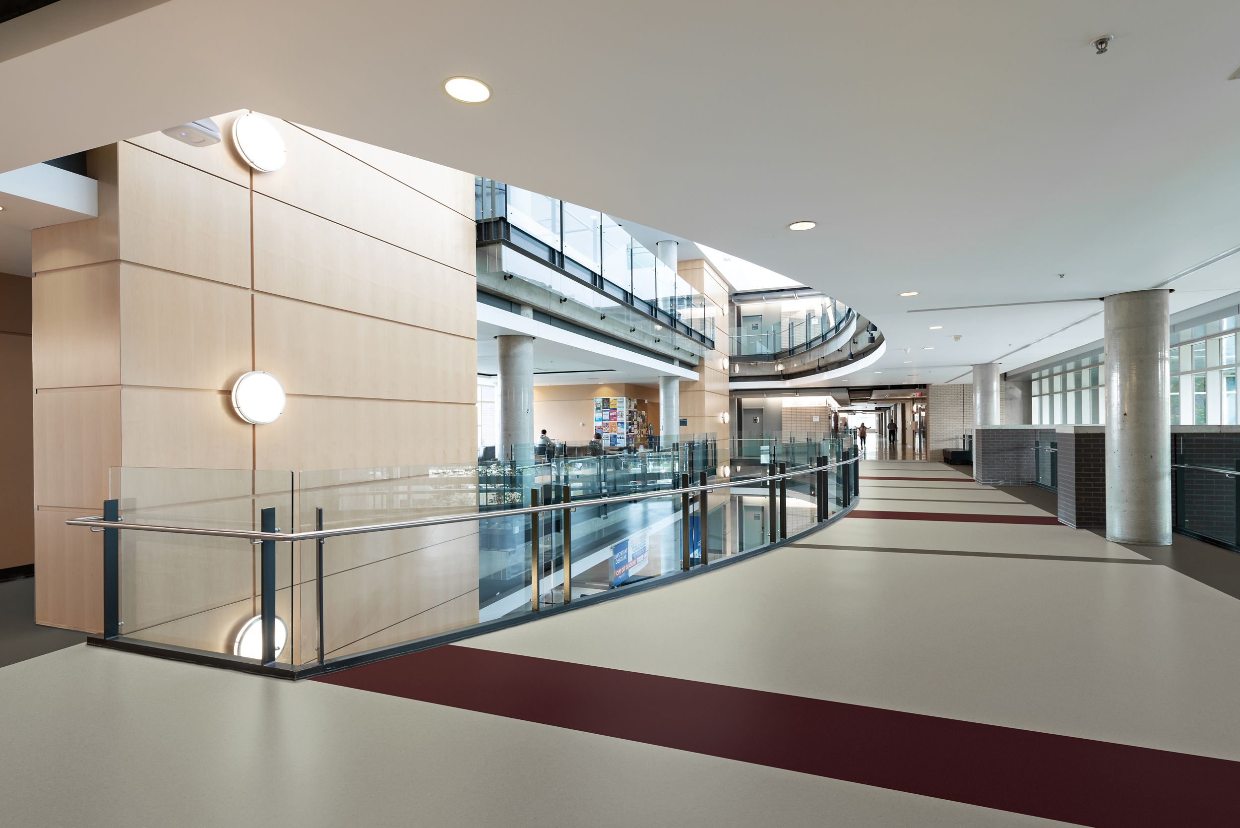 noraplan sentica rubber flooring in corridor imagen número 6