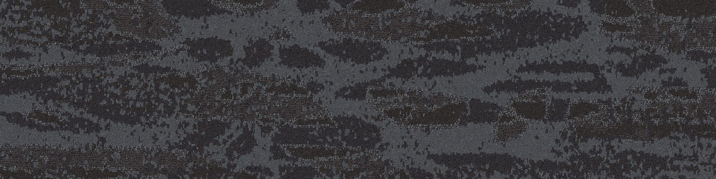 PM67 Carpet Tile In Slate image number 3