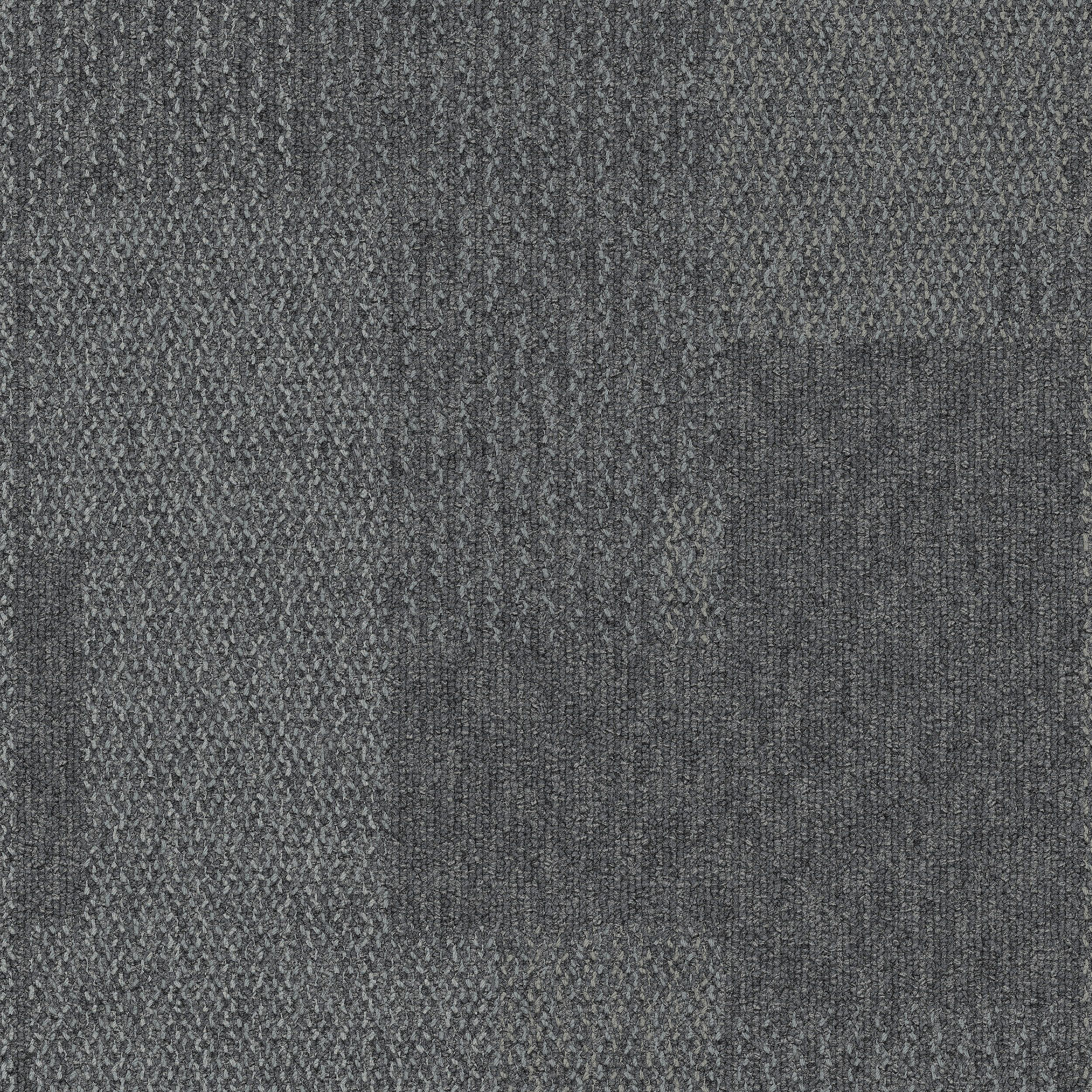 Transformation Carpet Tile In Gabbro número de imagen 7