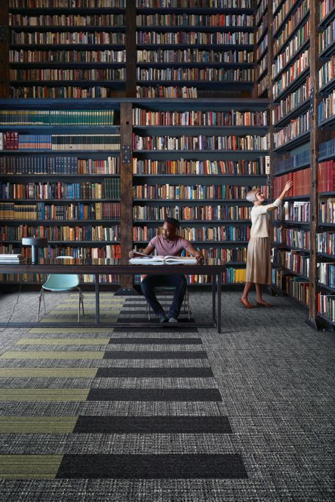 Interface WW865 and WW895 plank carpet tile in library imagen número 9