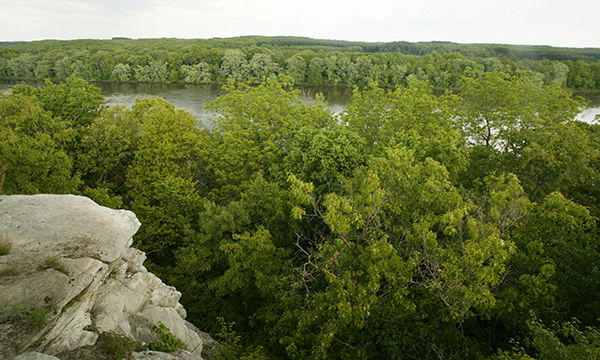 Castle rock outlet state park parking