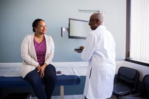 Dr and Female patient photo