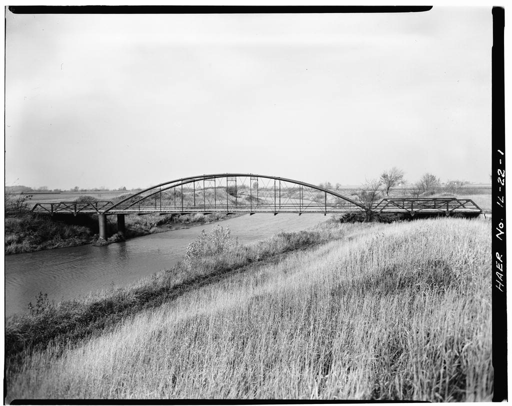Saunemin vicinity, Vieley Bridge, spanning North Fork Vermillion River at Township Road 220D (HAER IL-22)