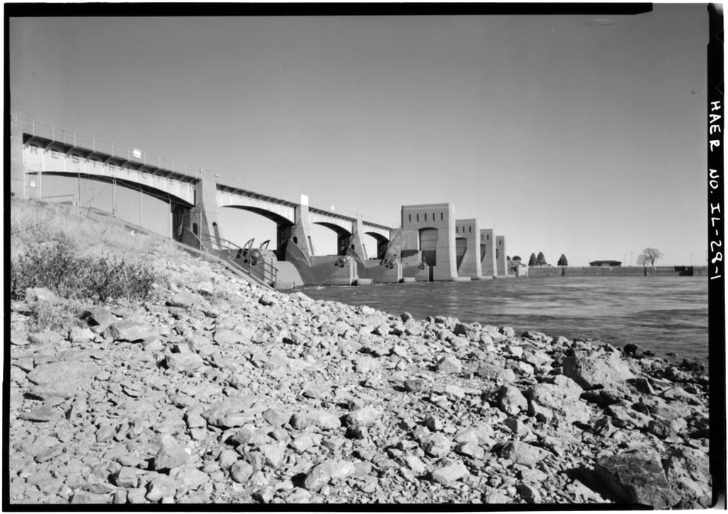 New Boston, Upper Mississippi River 9-Foot Channel Project, Lock & Dam No. 17 (HAER IL-28)