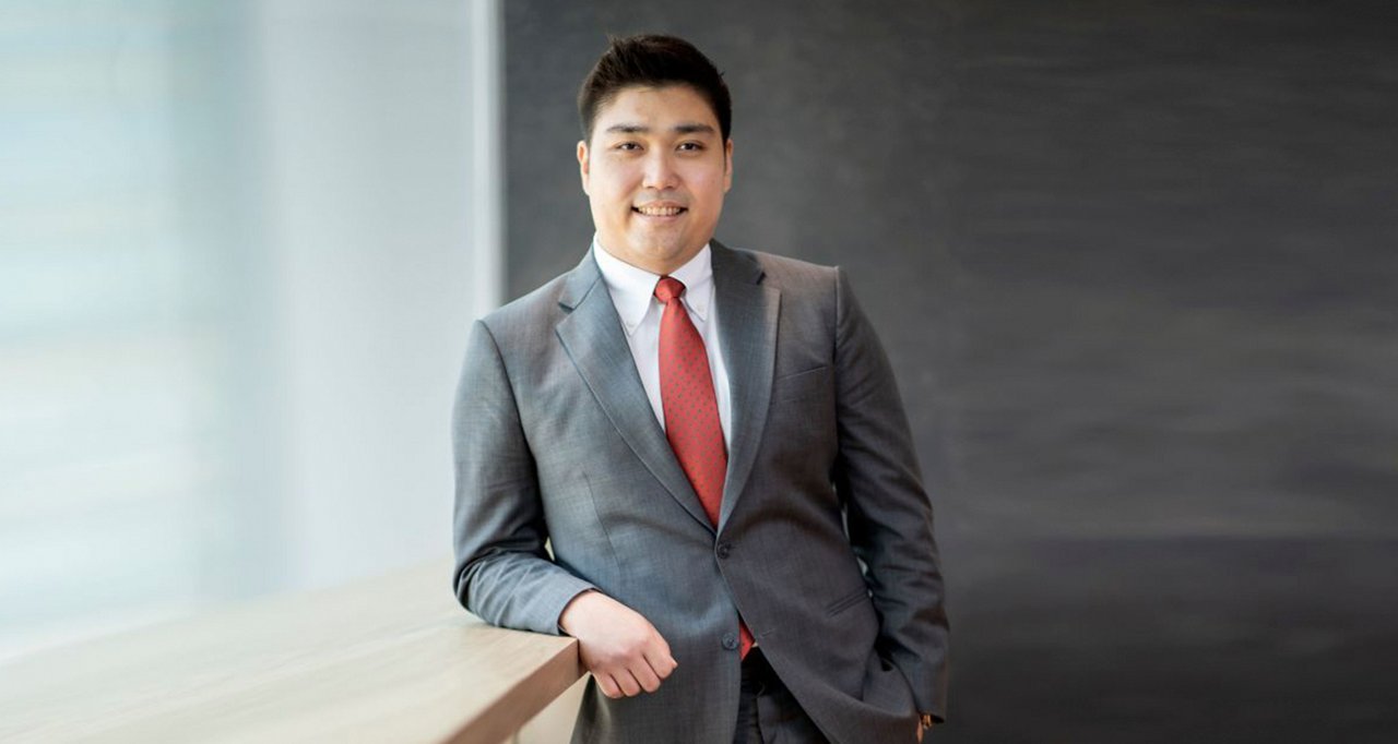 Khun Krit Pimhataivoot, Country Head & Head of Capital Markets, JLL Thailand