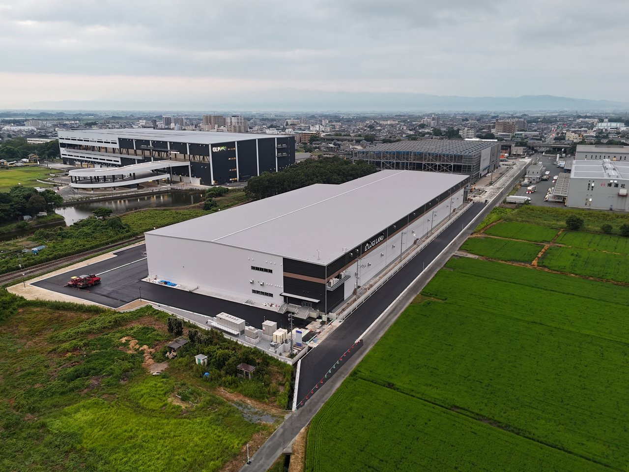  LOGI LAND 小郡鳥栖インターⅠ