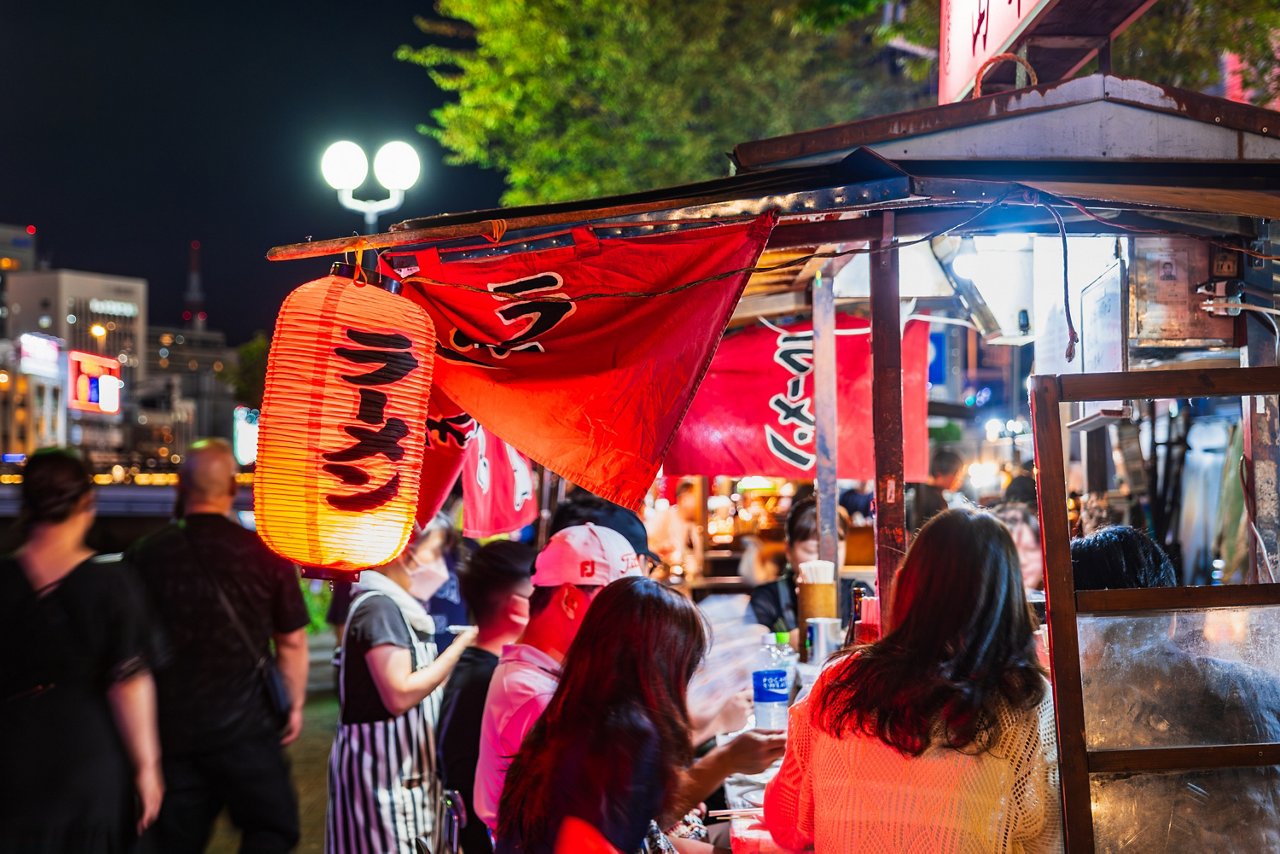 外国人観光客に人気の中州の屋台