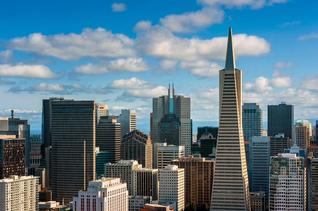 Skyline of San Francisco, California, USA.