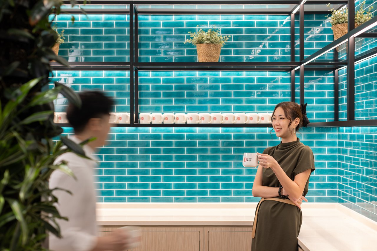 LL香港のカフェスペース