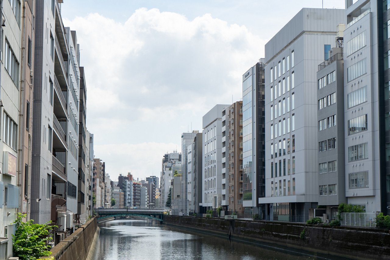 バブル期に竣工した中小ビル