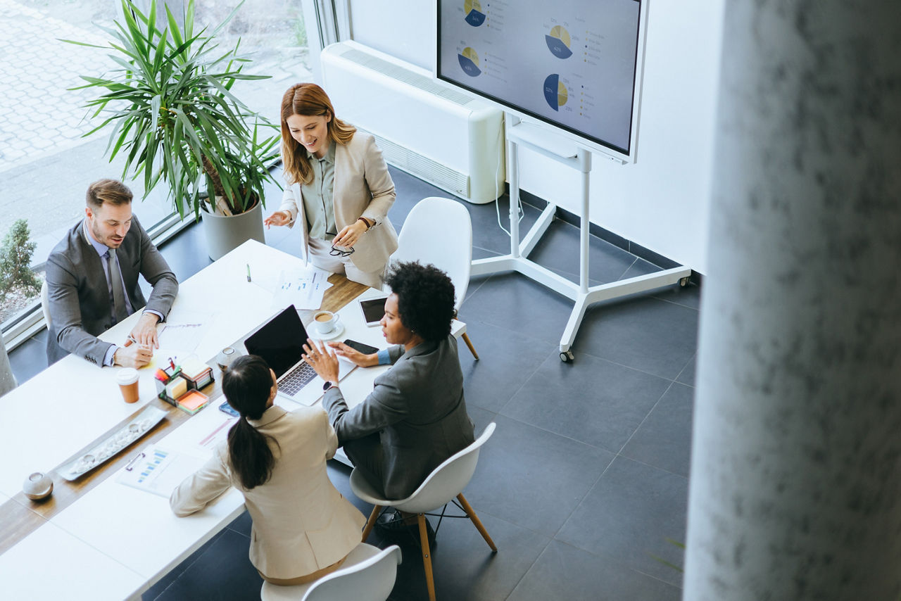 Debt Advisory Services - Capital Markets | JLL
