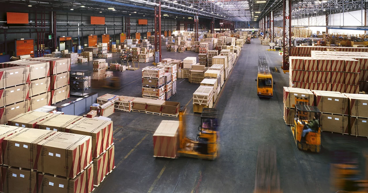 Interior of a logistics warehouse in operation.