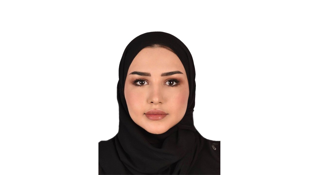 صورة مقربة لوجه سحر راشد
