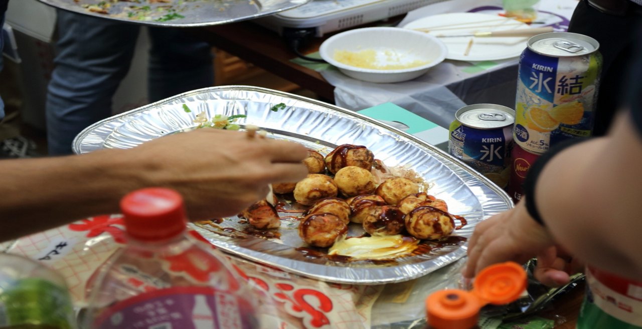 さくらインターネットが実施した「たこ焼きパーティー」イベントの様子