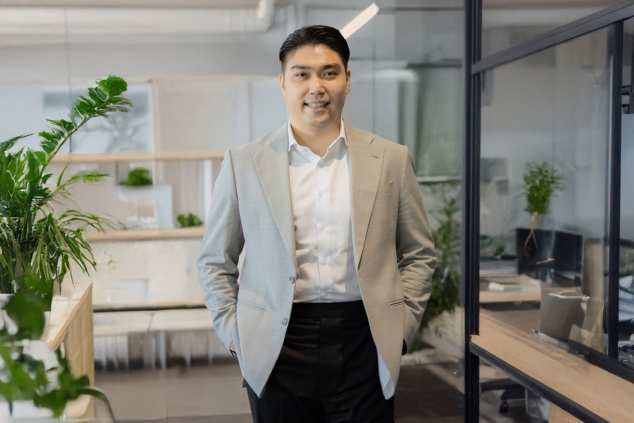 K'Krit Pimhataivoot, Country Head & Head of Capital Markets, JLL.
