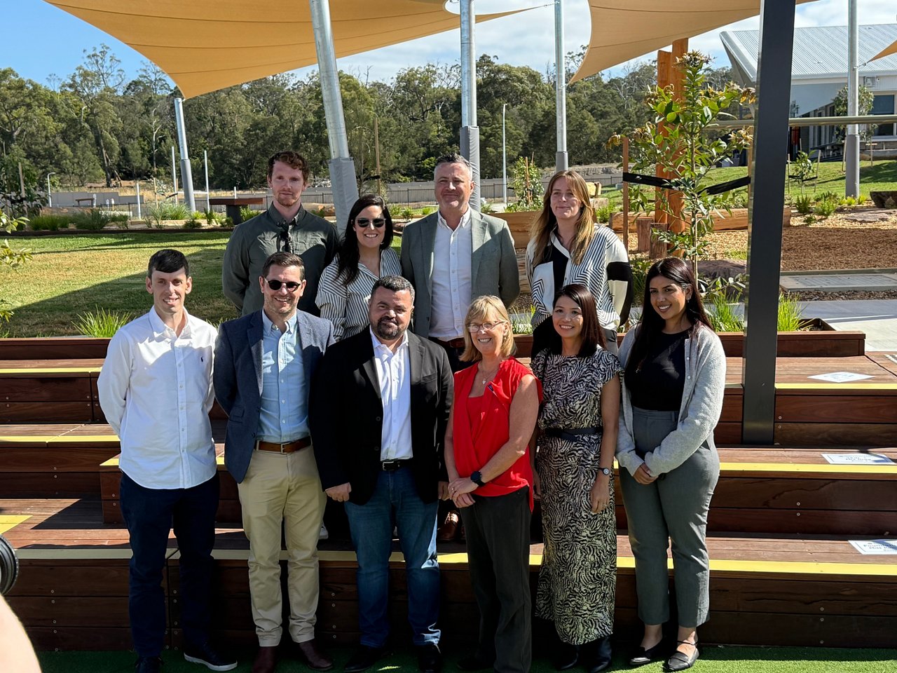 Grroup of business professionals posing for a picture