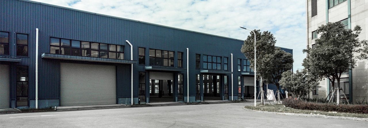 Empreendimento industrial azul
