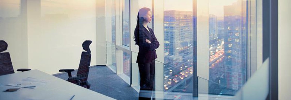 jll-global-real-estate-market-outlook-in-2025-inline-desktop-1127x388