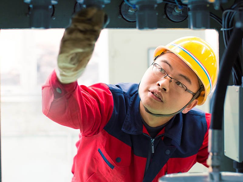 jll-purpose-and-practice-of-facility-management-teaser-800x600.jpg