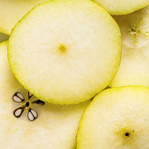 image of pear and apple