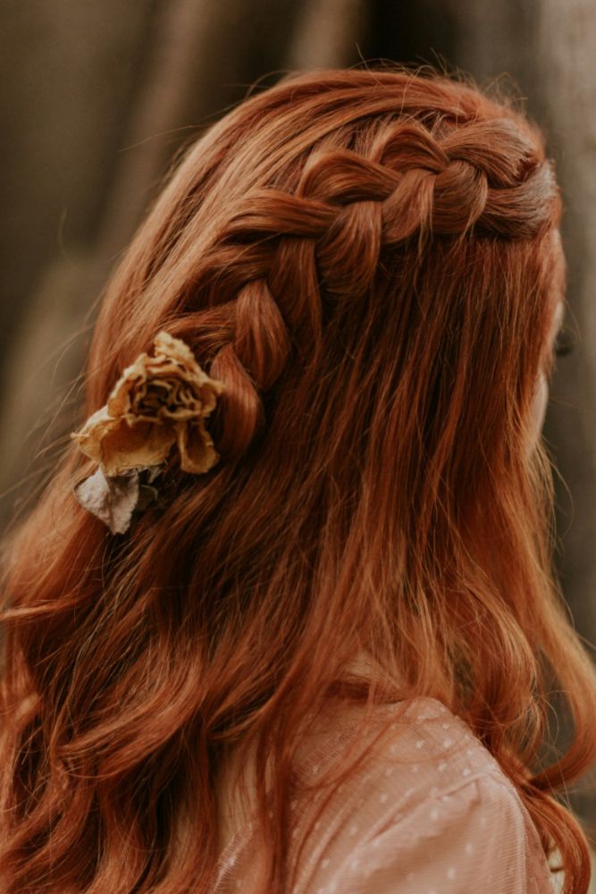 womens red hair