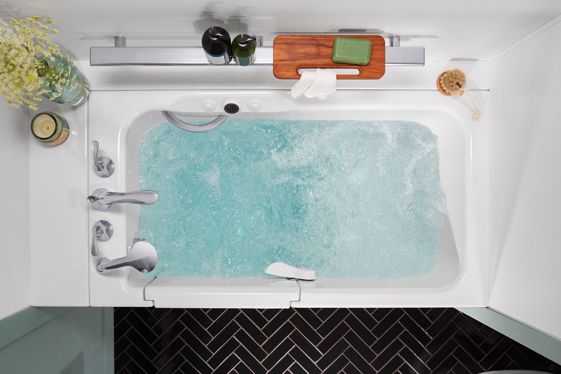 jets running in a walk-in bath