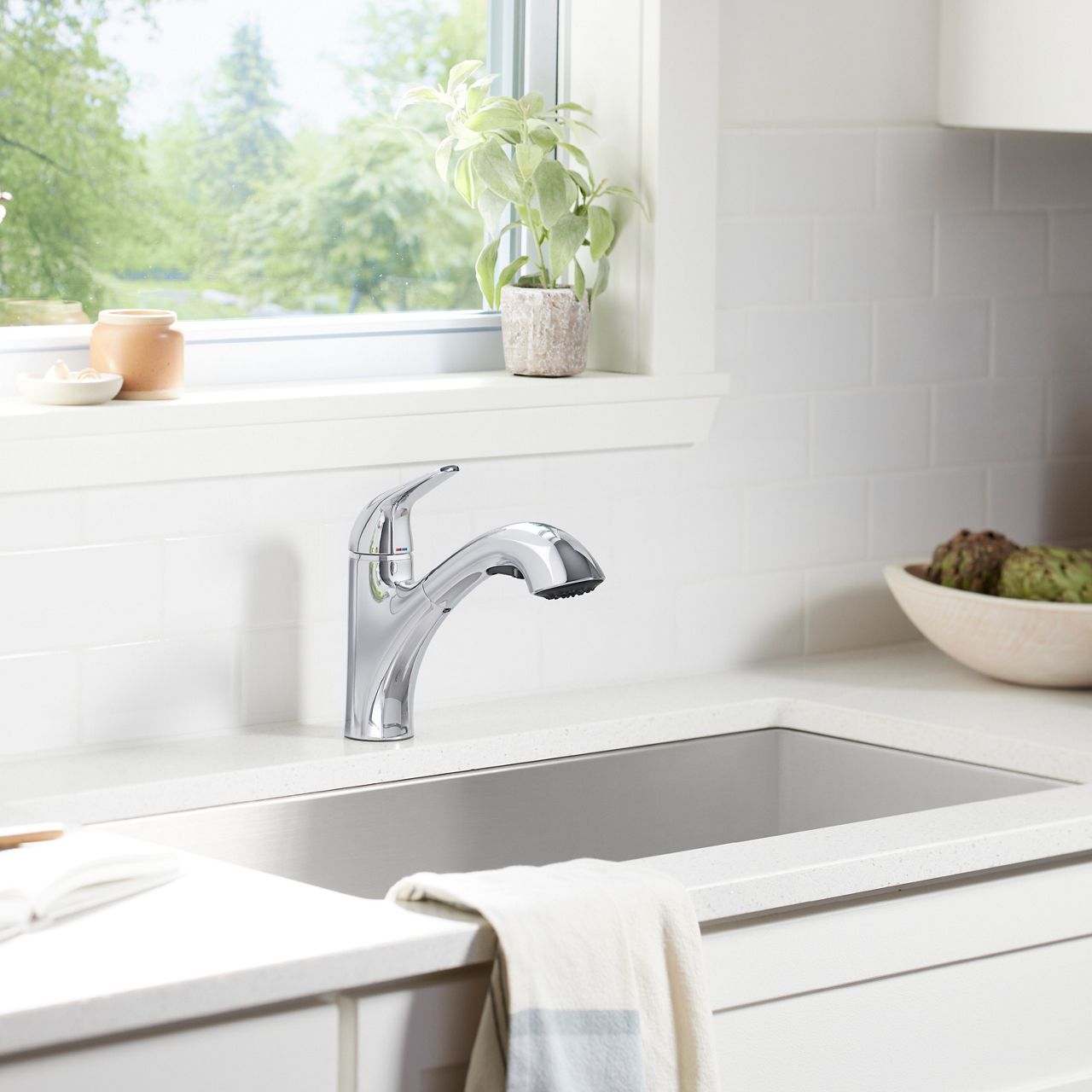 A Jolt faucet in polished chrome