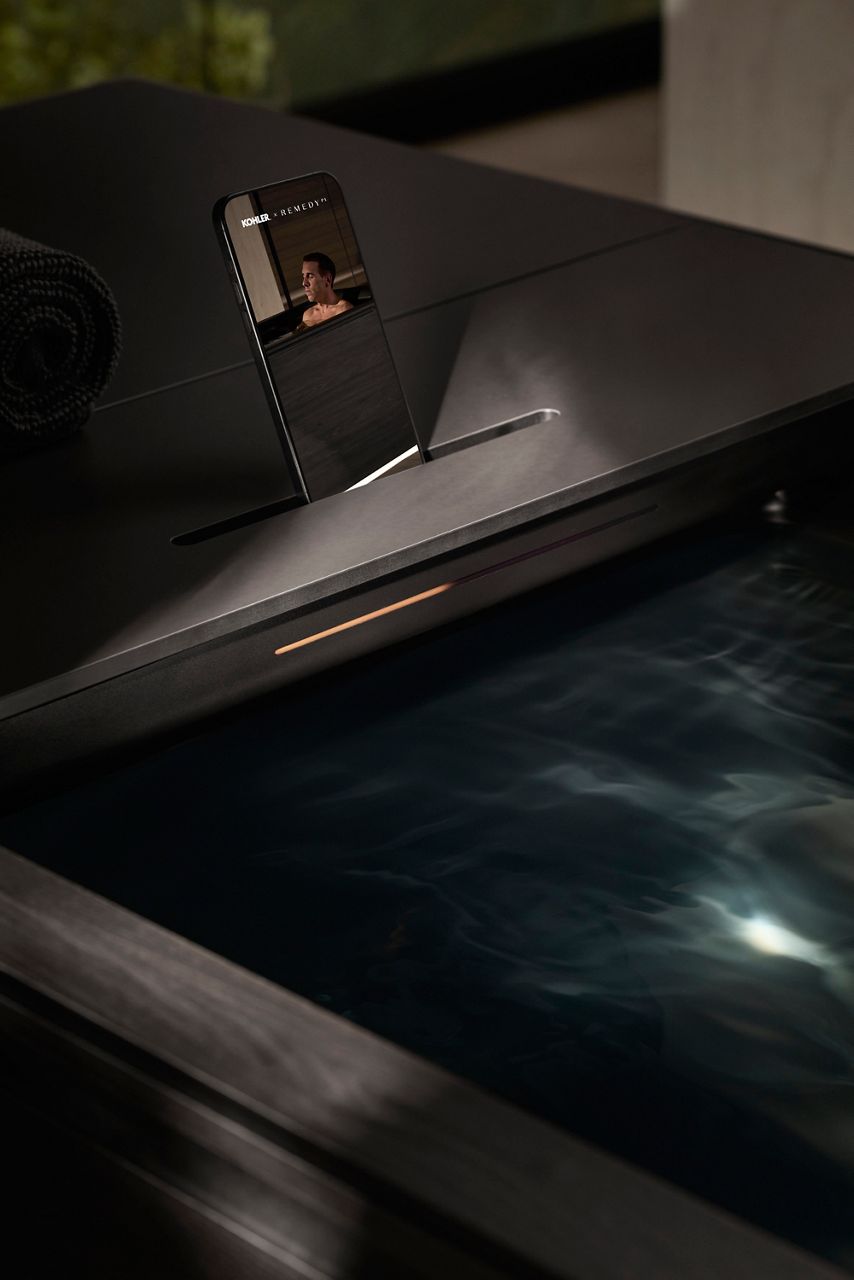 Guided breathwork on the Kohler Konnect® app.