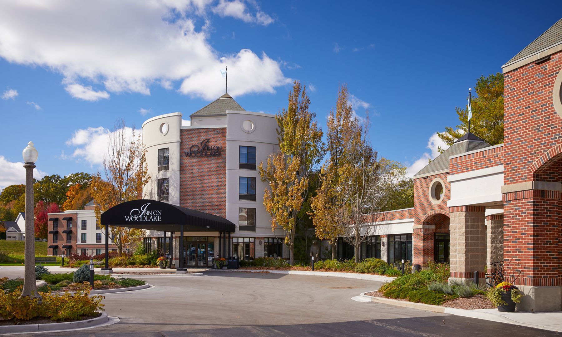 Inn on Woodlake