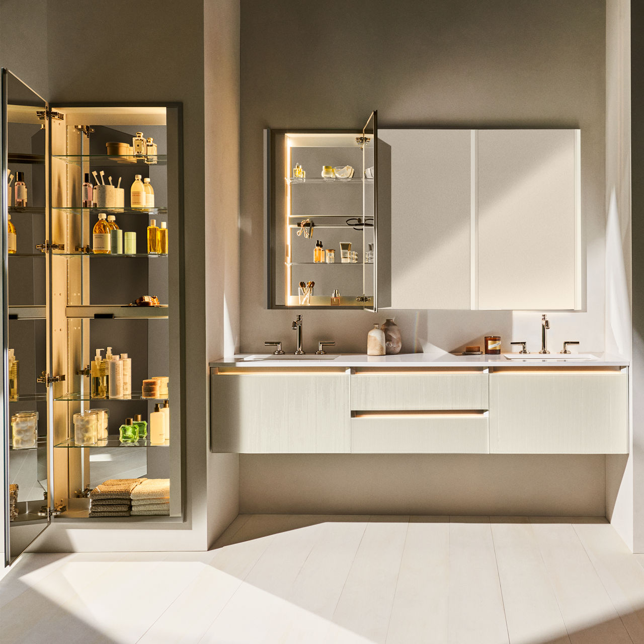 M RESERVE