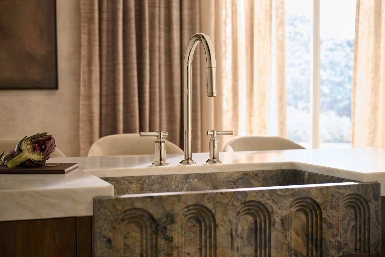KITCHEN FAUCET