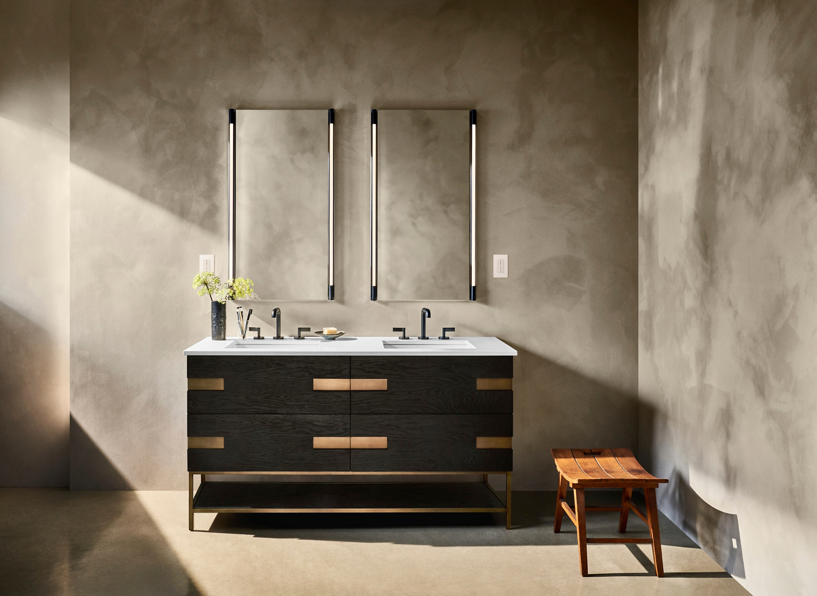 APPLYING KITCHEN DESIGN PRINCIPLES TO THE BATHROOM