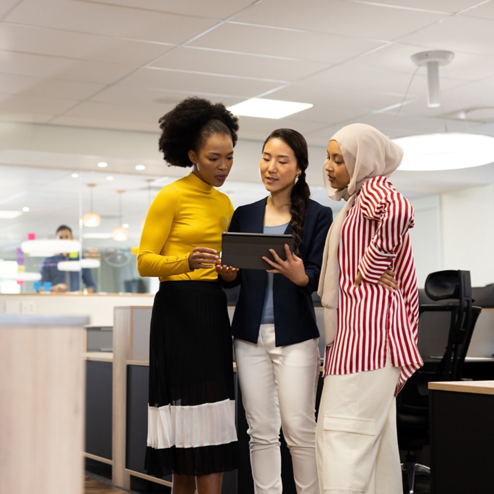 diverse businesswomen