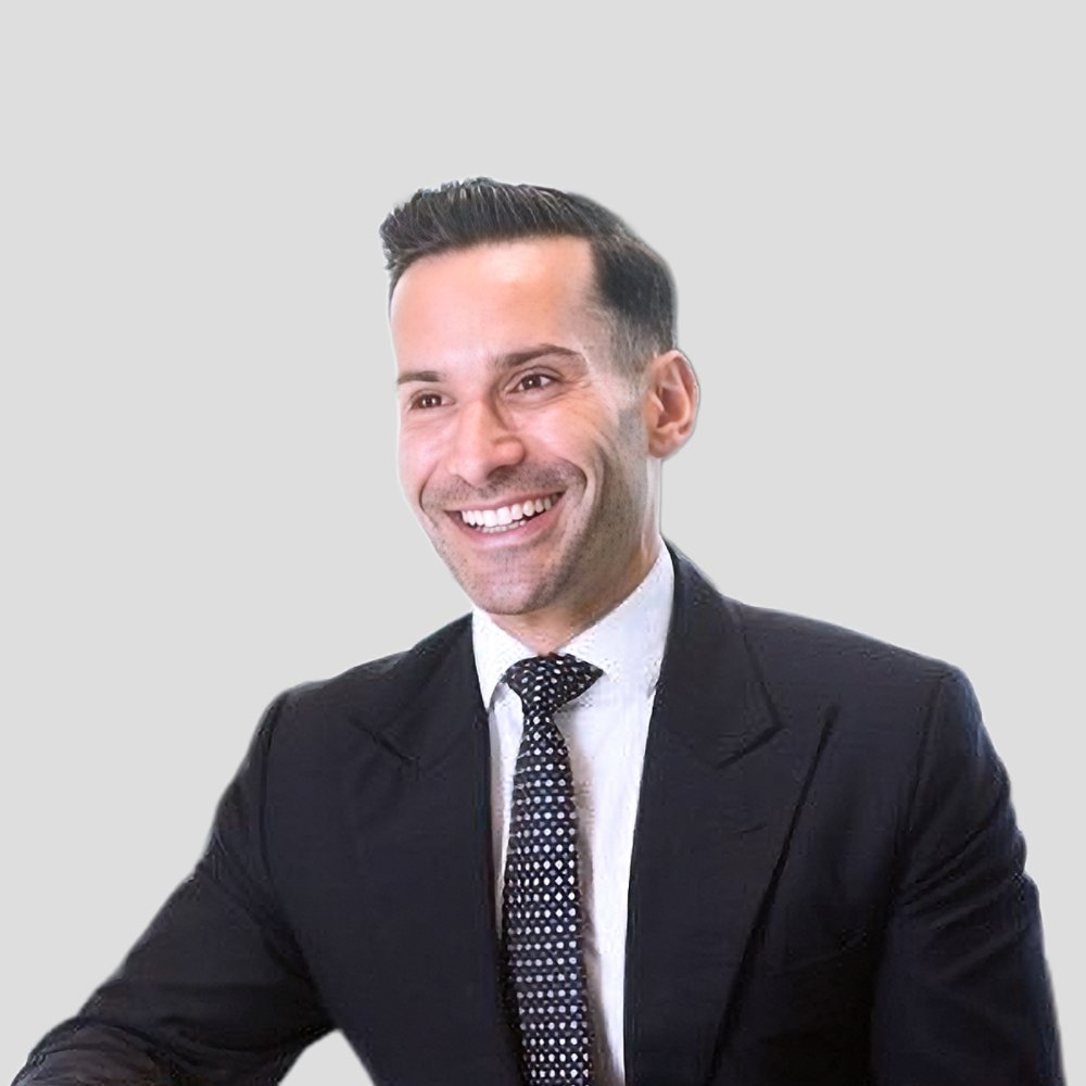 Chris Ghazaryans portrait - 16x9 format