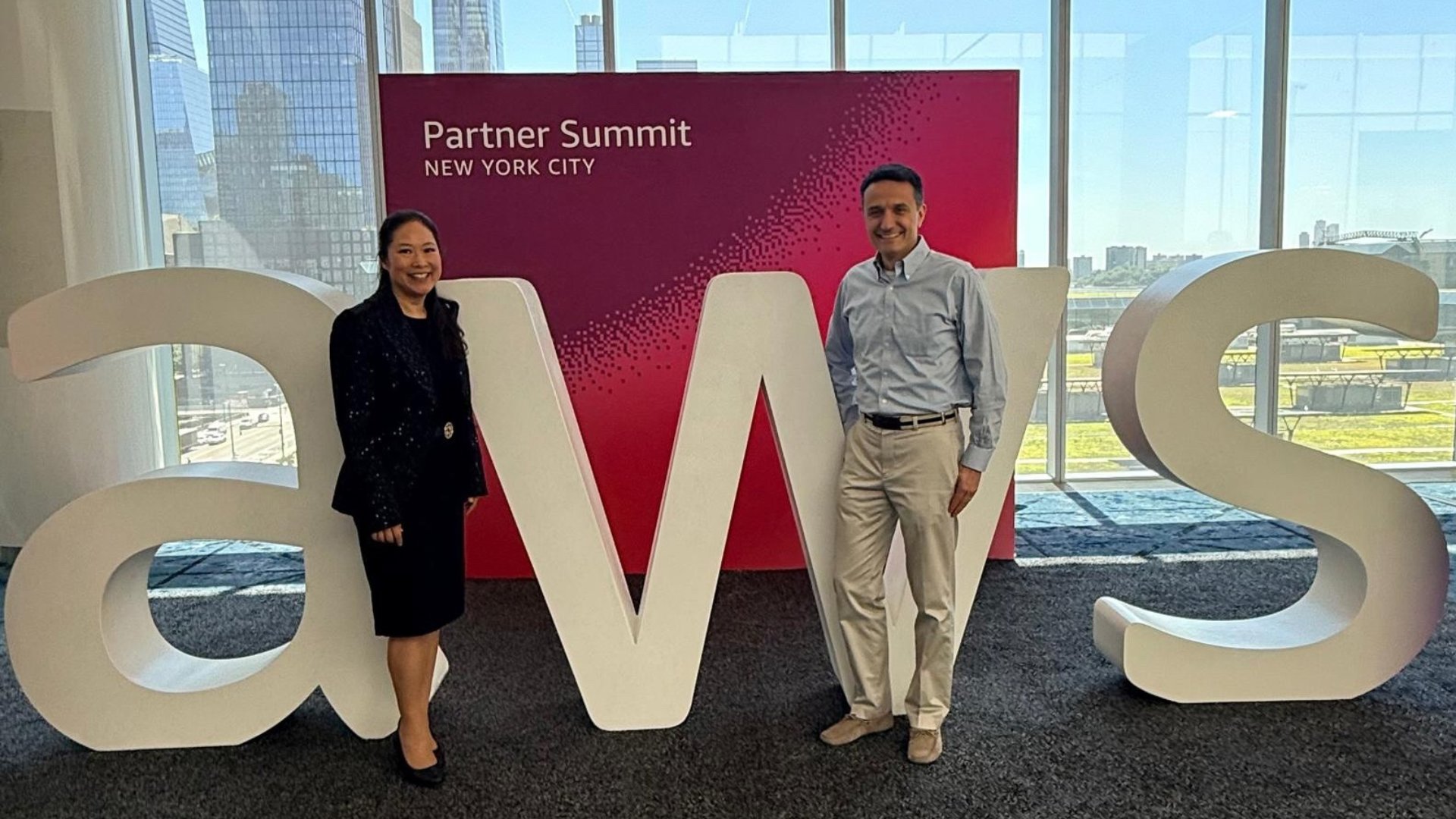 From left: Julia Chen, Vice President, Partner Core, AWS; Giovanni Carraro, Global Strategic Alliances Leader, Kyndryl.