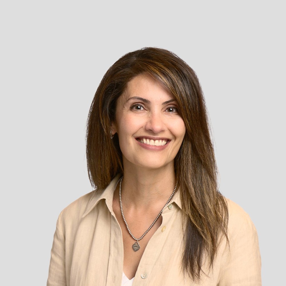 Headshot of Azi Handley