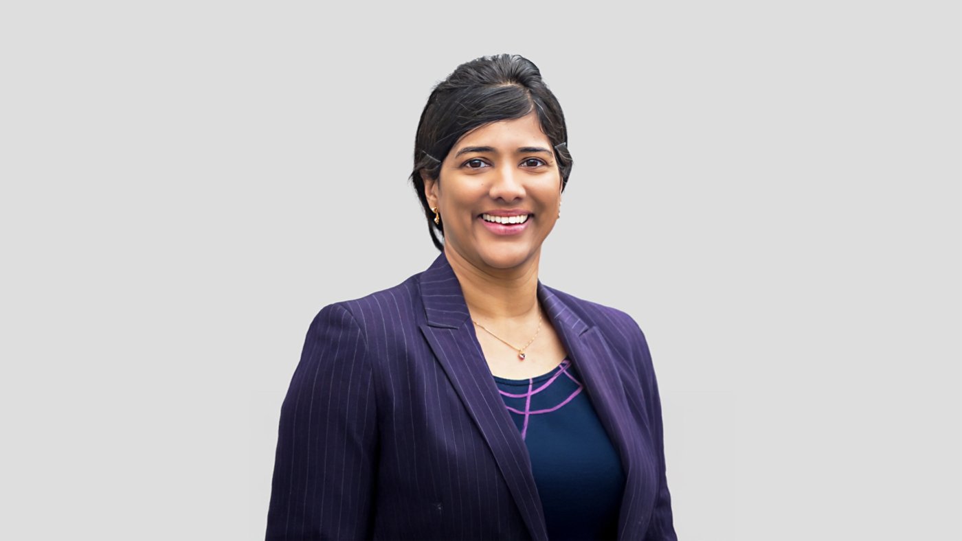 Headshot of Dipa Velagapudy