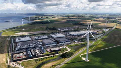 global-barometer-sustainable-datacenter-complex_poster