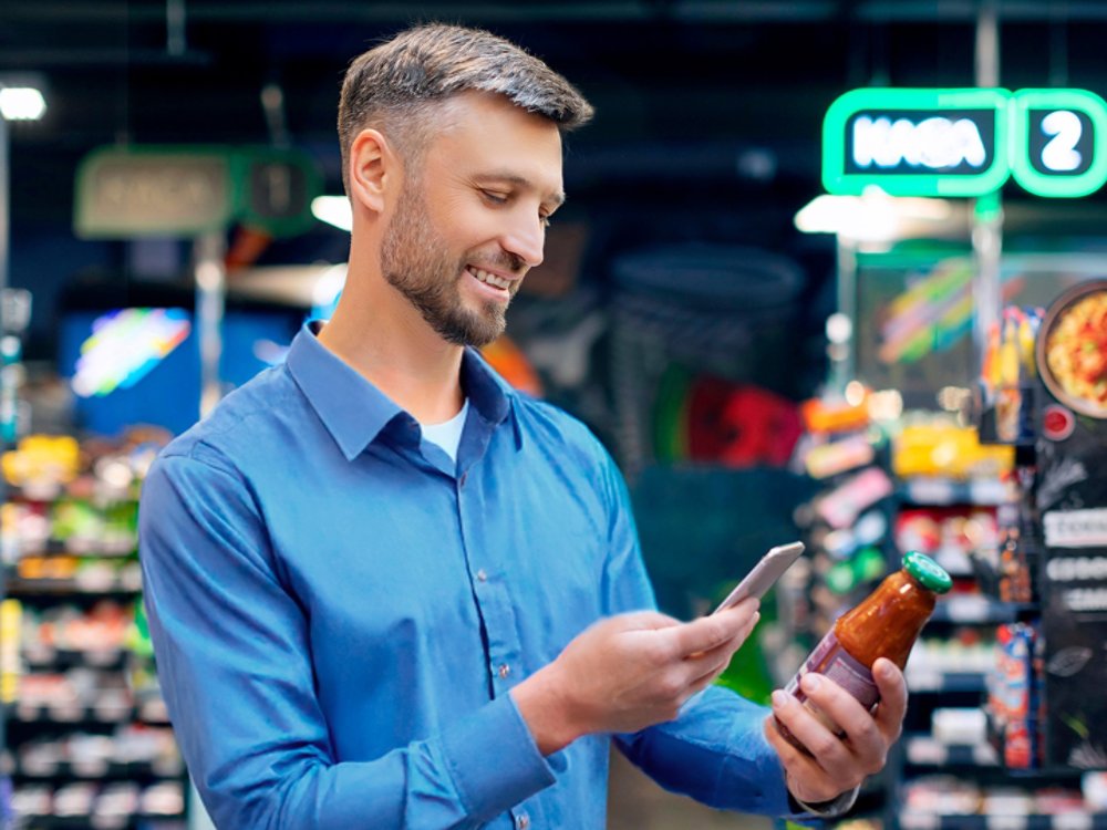 Man phone scanning product 2