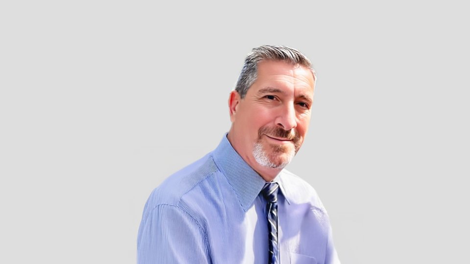 Headshot of Marcelo Nicolozzi