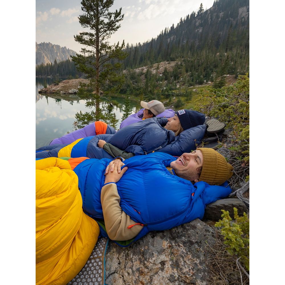 Marmot sawtooth sleeping clearance bag