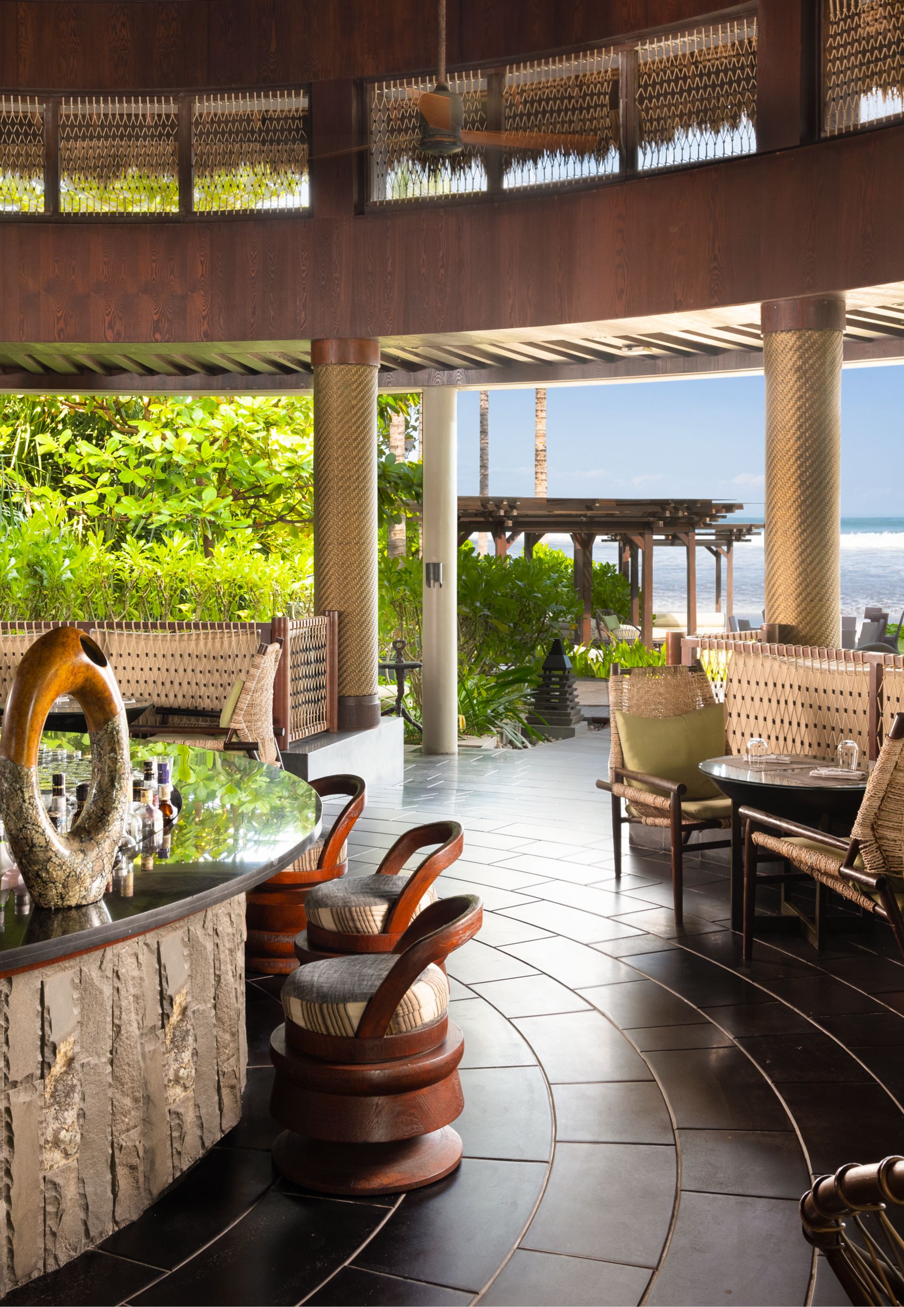 50519214-breezes tapas lounge at the ritz carlton bali