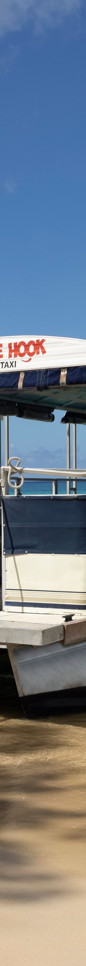 Elegants WaterTaxi 19029