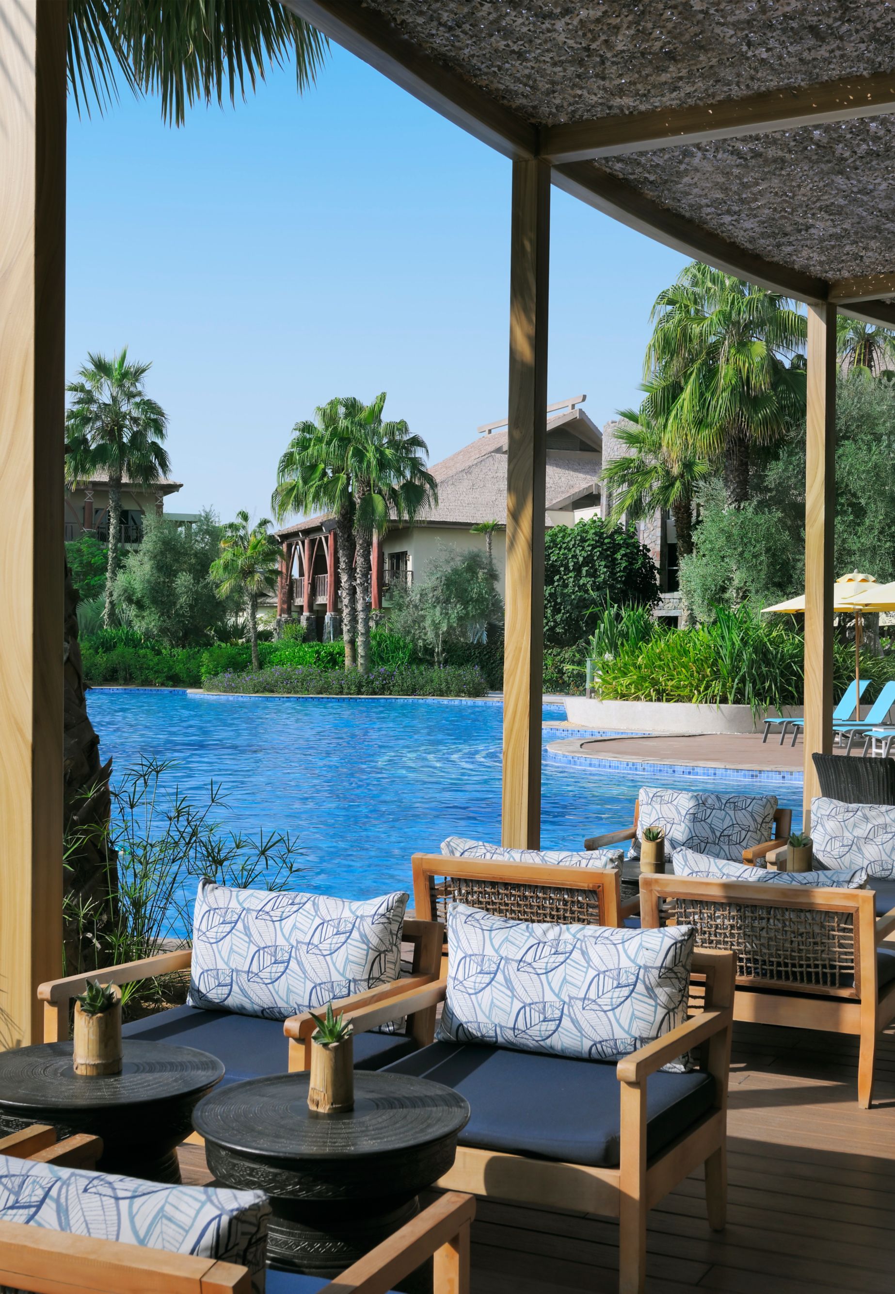 ARI Restaurant - 11951 