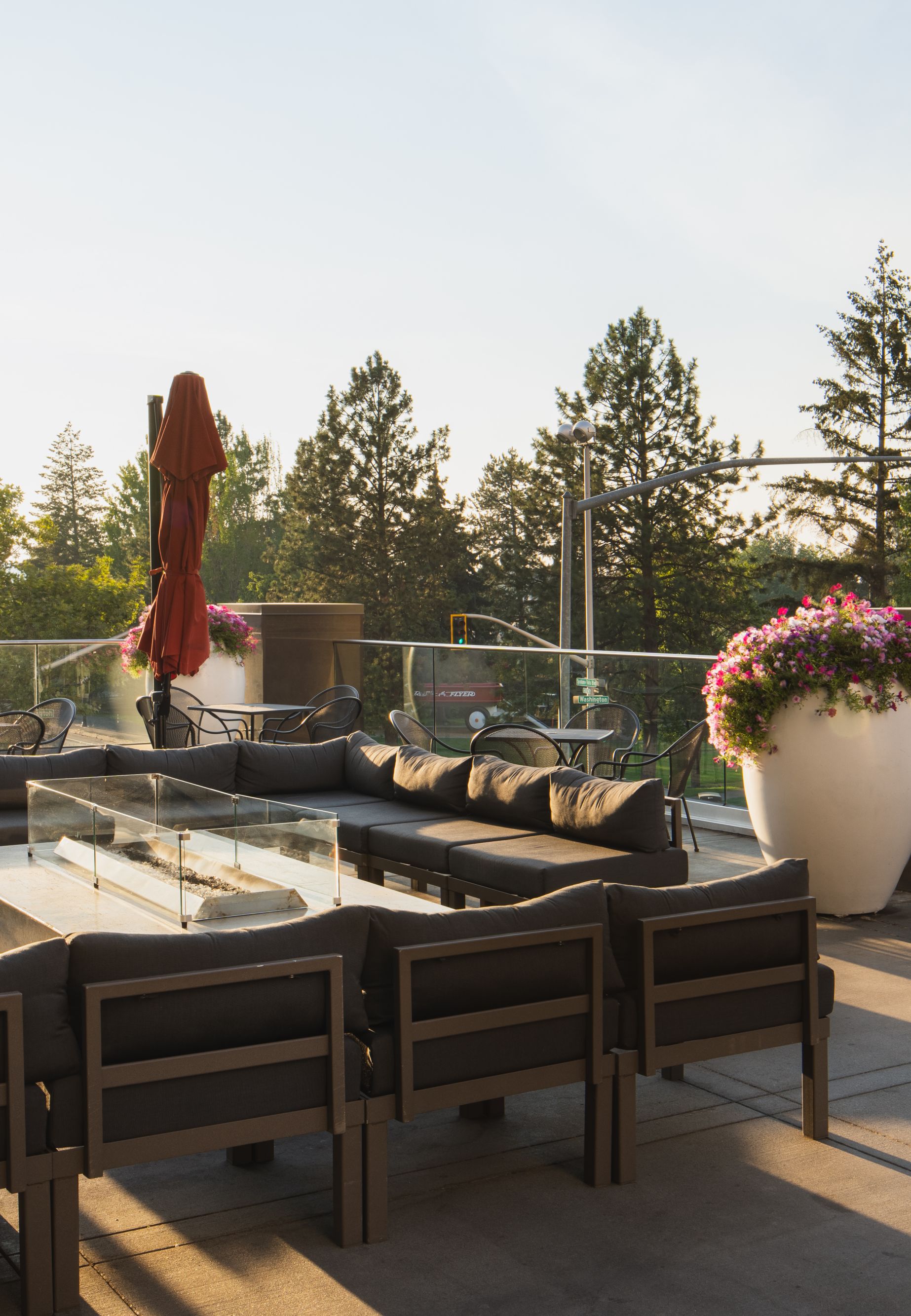 Davenport Grand Ter 42575