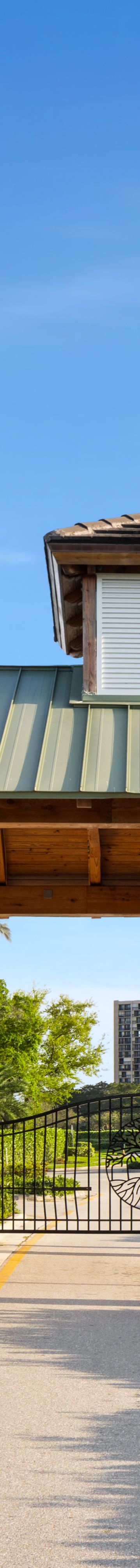 resort-front-gate-11257