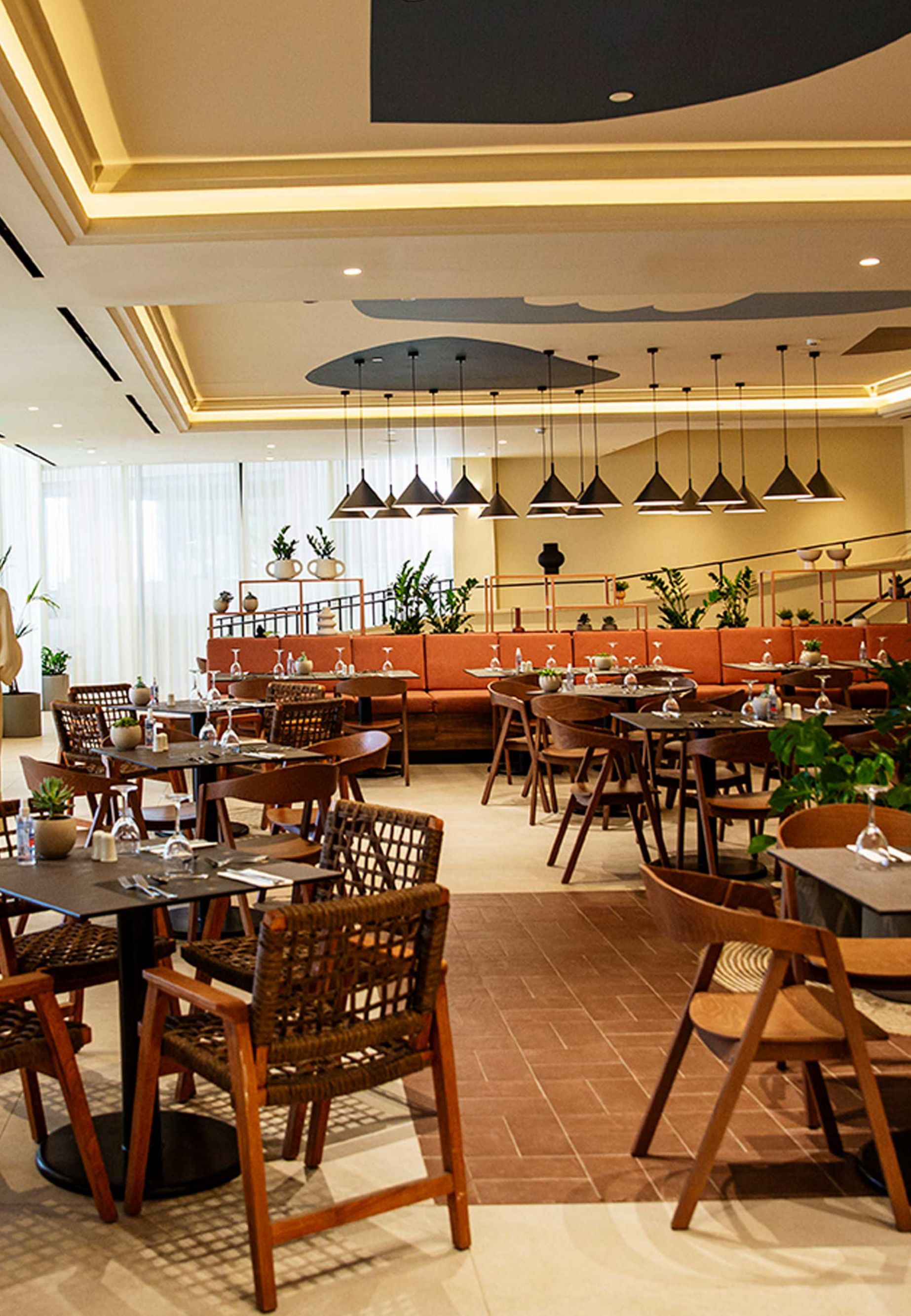 Monachus Restaurant 33965