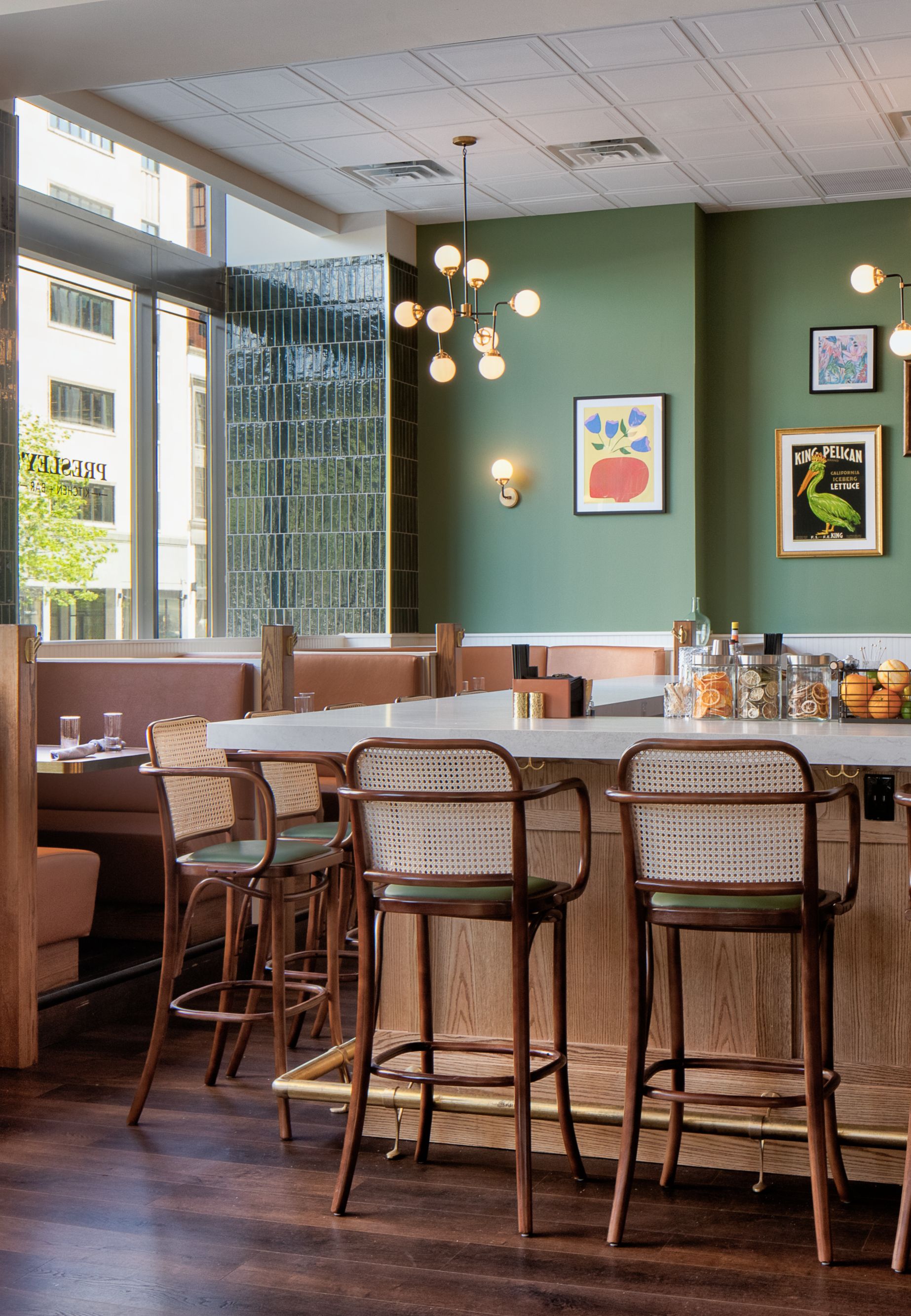 Presleys-seating-bar52166