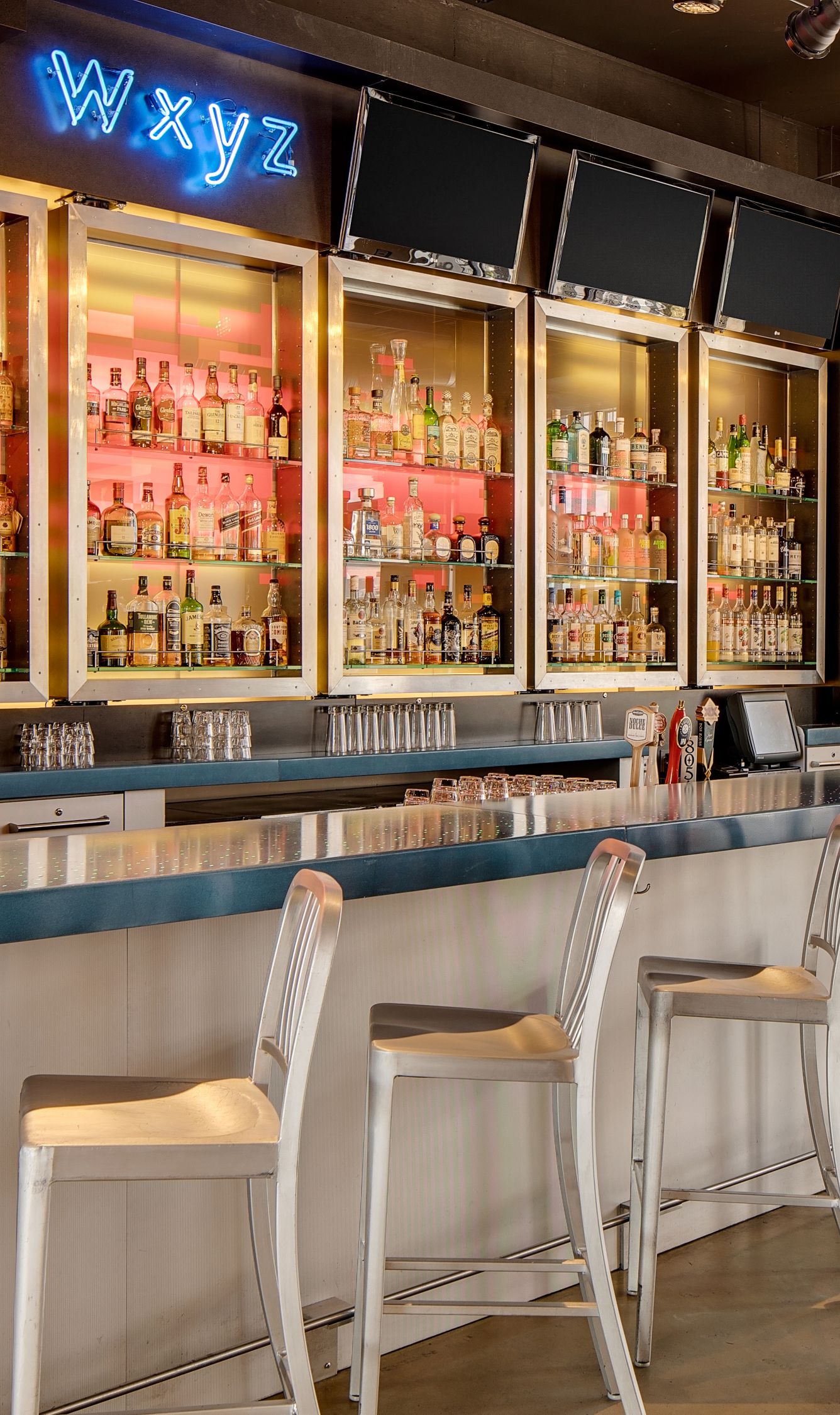 Bar and Restaurants near University of Arizona | Aloft Tucson University